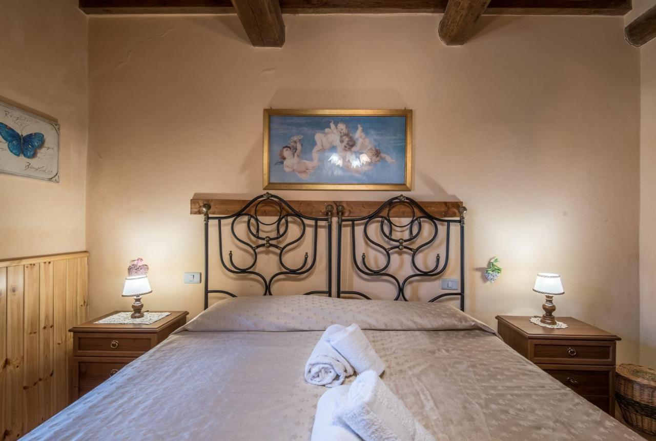 Poggio Primo - Bilocale Cavaliere Villa Castiglion Fibocchi Buitenkant foto